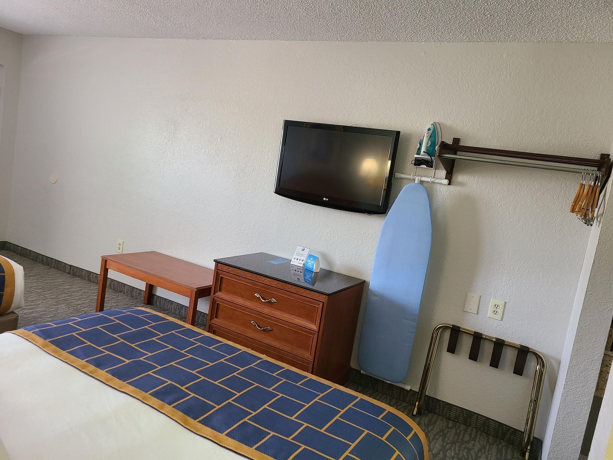 Quality Inn & Suites Orlando East - Ucf Area Alafaya Экстерьер фото