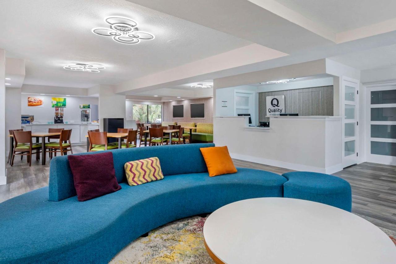 Quality Inn & Suites Orlando East - Ucf Area Alafaya Экстерьер фото